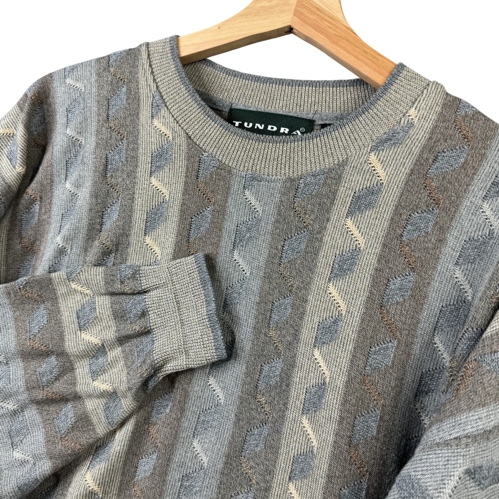Vintage Tundra Canada 3D Knit Sweater Mens Large Gray Brown Coogi Style 90s